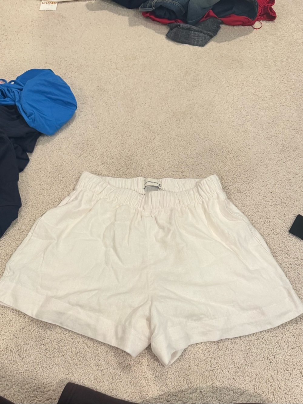 Abercrombie and fitch white linen shorts - Picture 1 of 3